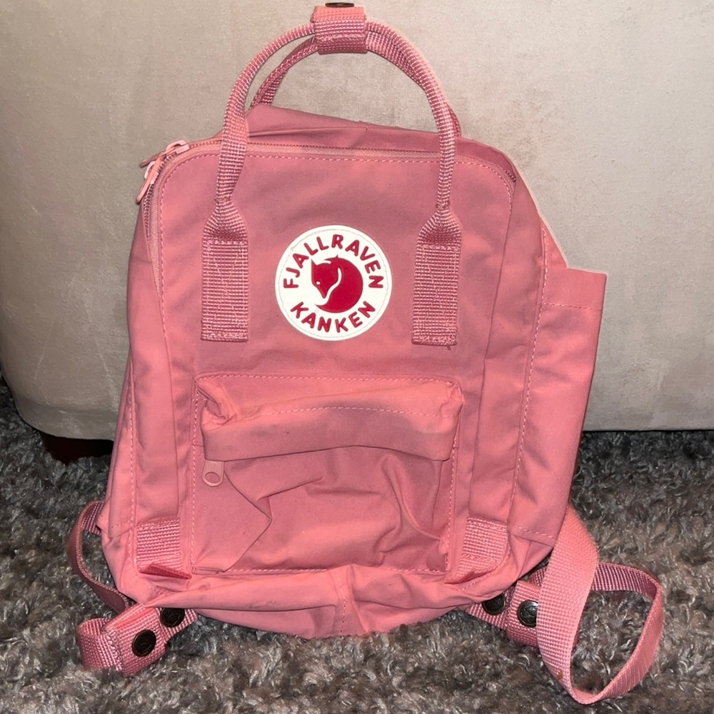 Mini Fjallraven Kanken Backpack